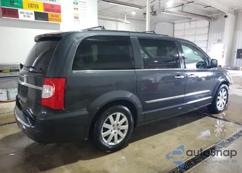 2011 Chrysler Town & Country Touring L z USA, uszkodzony, nr VIN 2A4RR8DG3BR676027